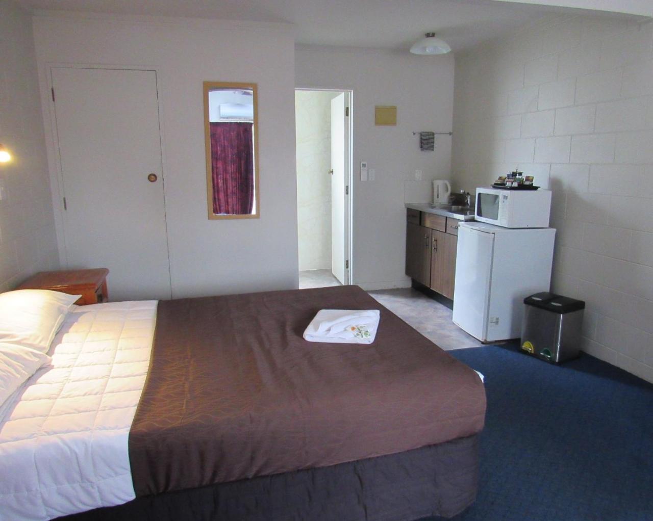 Palmerston North Motel Room photo